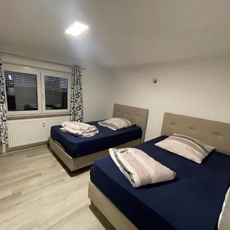 Schone Eg Apartmán